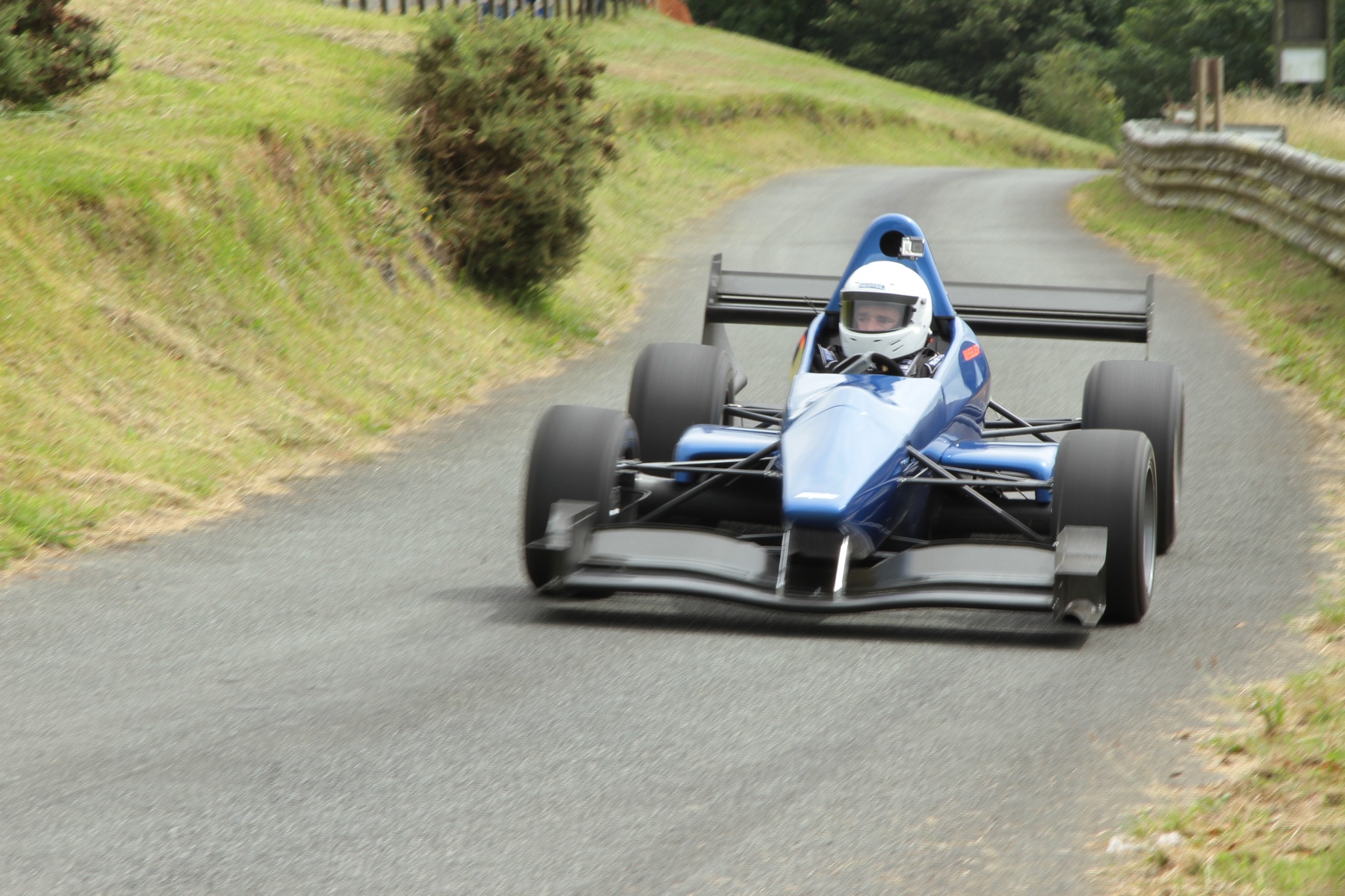Ben Wheeler driving a blue Empire Evo 2