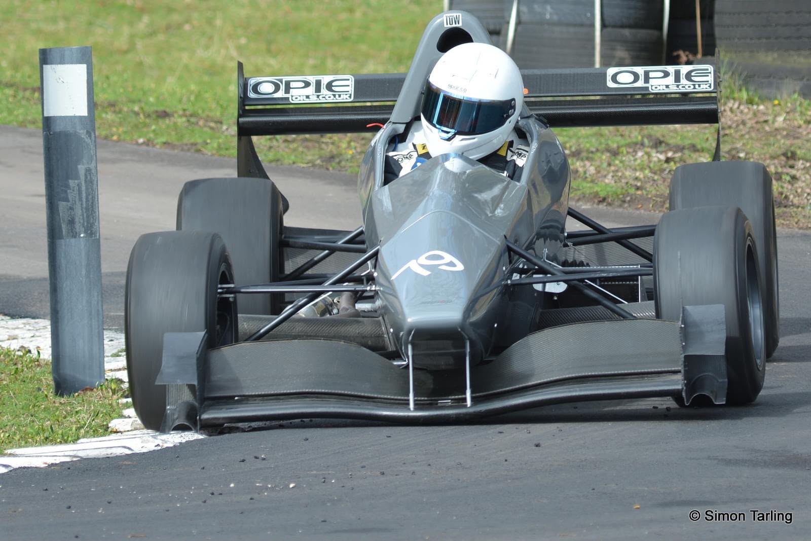 Rob Clarke competing in his Empire Evo